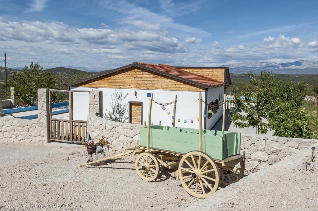 Holiday Home Poljicko Imanje Donji Dolac Exteriér fotografie