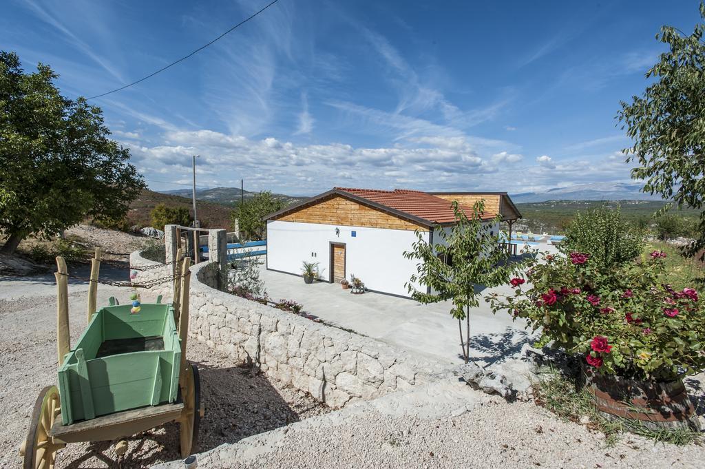 Holiday Home Poljicko Imanje Donji Dolac Exteriér fotografie